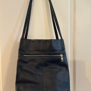 Kattee Tote Shoulder Bag in Navy